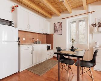 Calypso Apartment by Konnect, Corfu Old Town - Corfú - Cocina