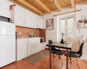 كاليبسو أبارتمنت باي كونيست، وورفو أولد تاون - كورفو - مطبخ