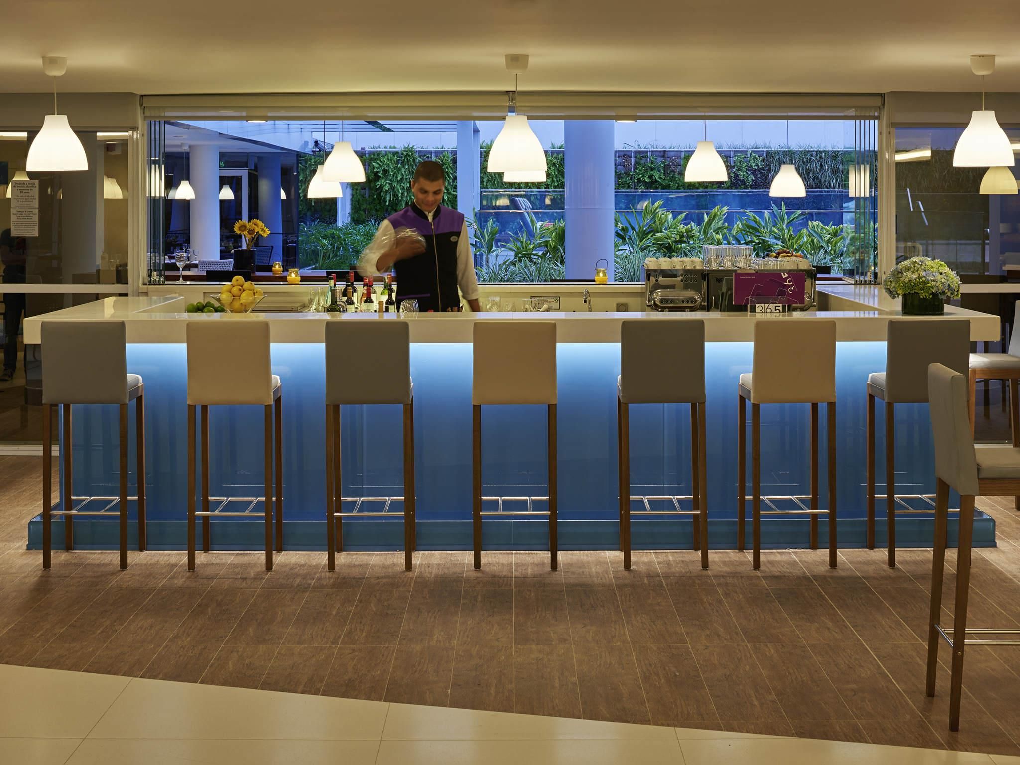 Novotel Rio de Janeiro Parque Olimpico - ריו דה ז'ניירו - בר