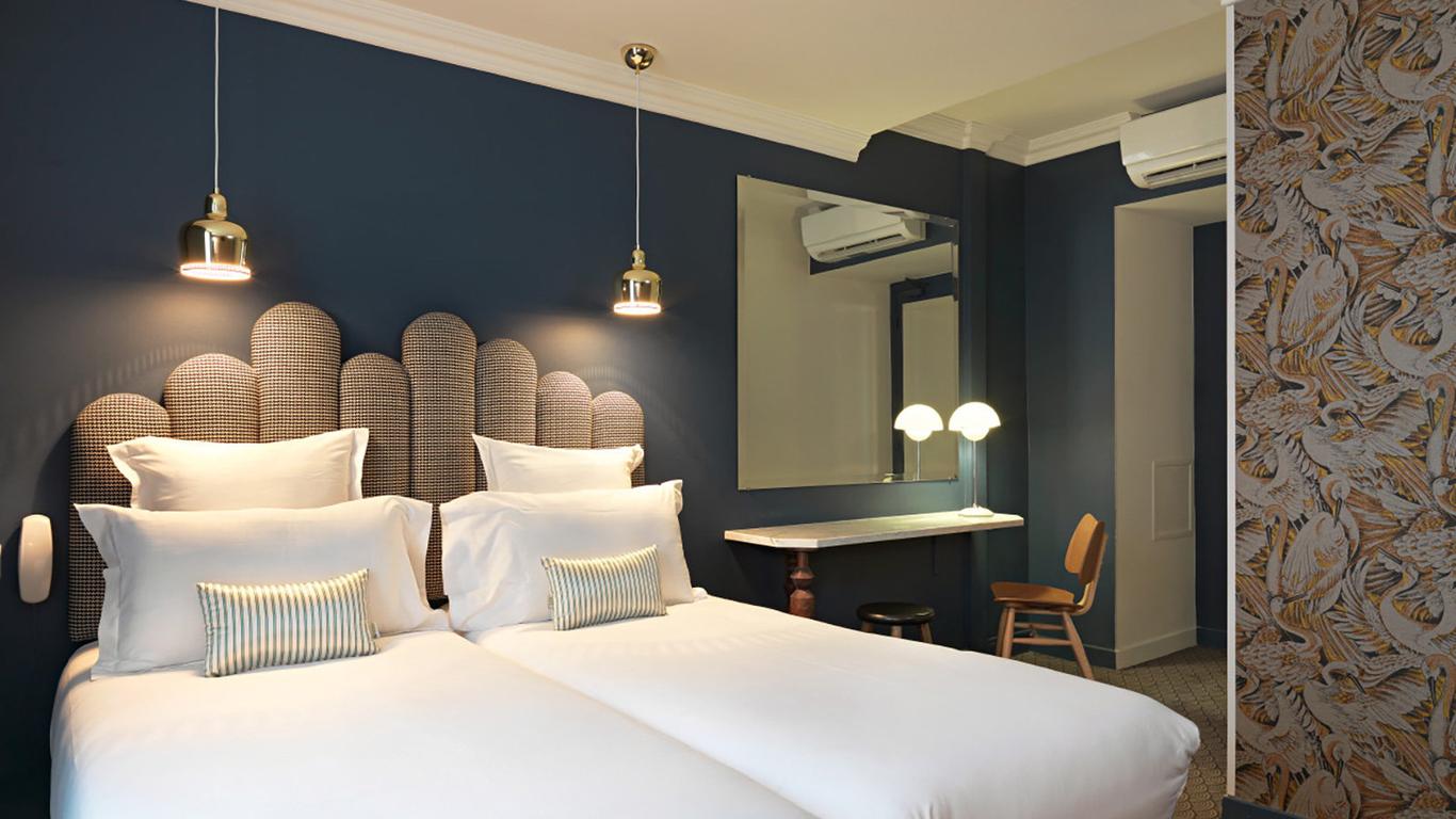 Hotel Paradis Paris