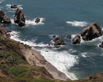 Tomales Bay Resort and Marina - Inverness