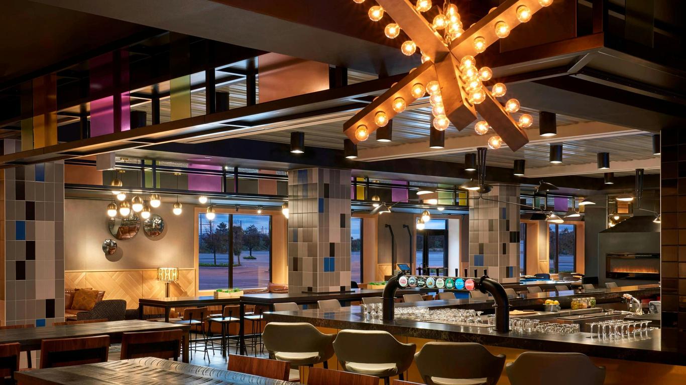 فنادق دلتا باي ماريوت تورنتو إيربورت آند كونفرينس سنتر