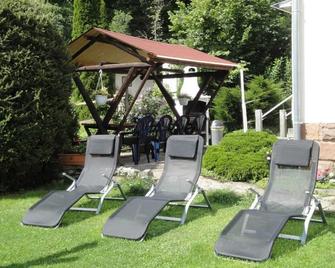 Ferienwohung Familie Gallus 2 - Apartments Familie Gallus - Bad Berka - Innenhof