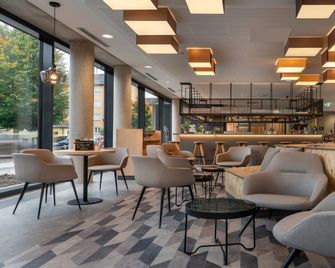 Holiday Inn - The Niu, Timber Eßlingen By IHG - Esslingen - Lounge