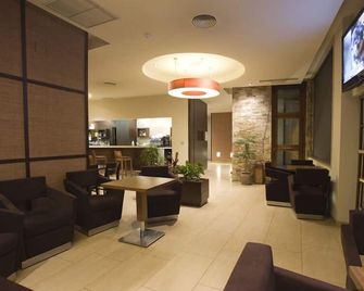 Hotel Mar de Plata - Sarria - Salónek