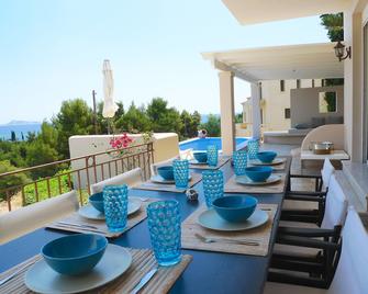 Pentathlon Villas - Porto Cheli - Varanda