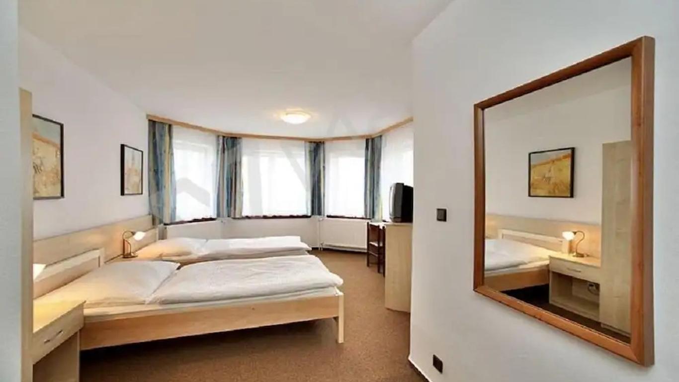 Hotel Rajsky