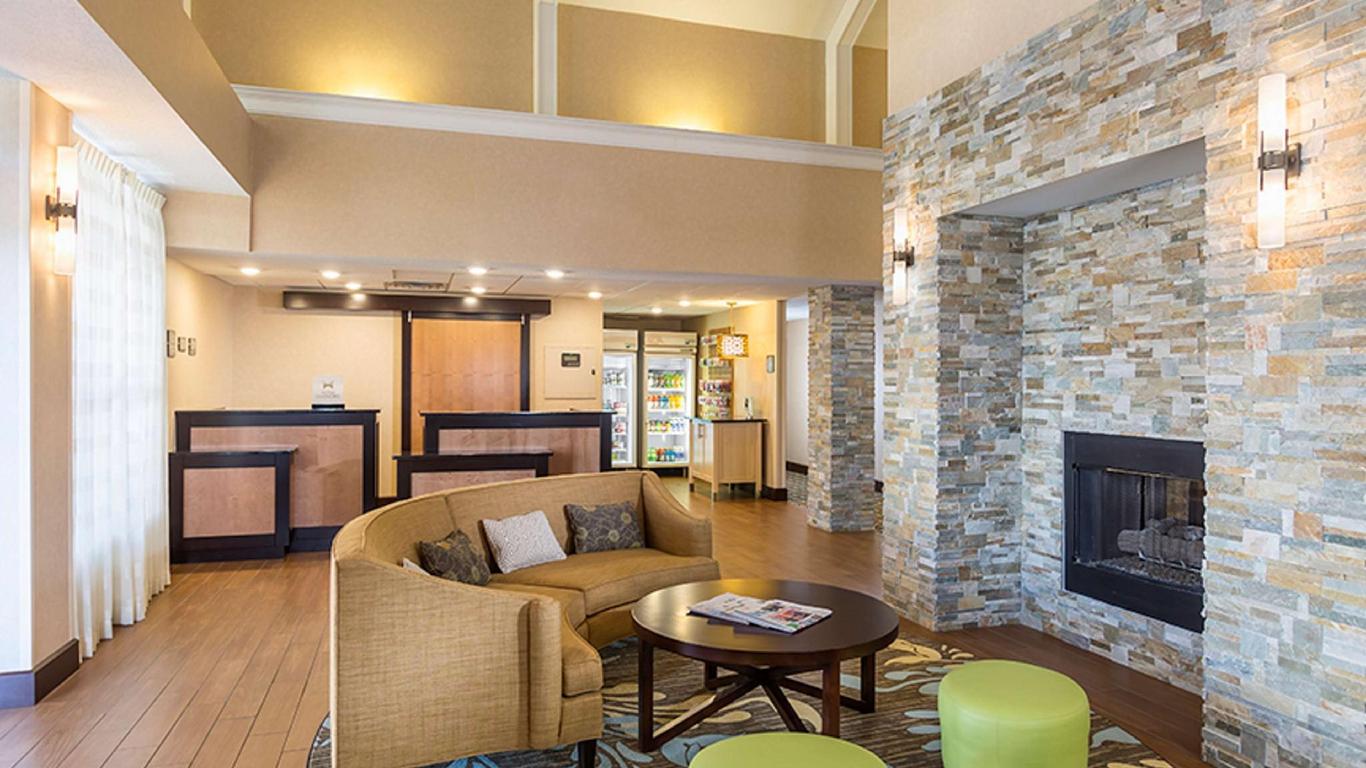 MainStay Suites