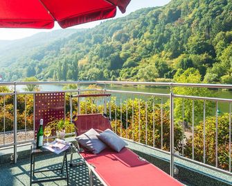 Moselromantik-Hotel zum Löwen - Ediger-Eller - Balkon