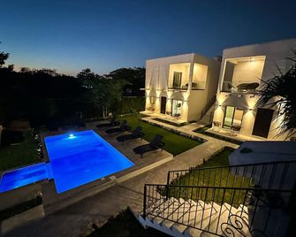 Villas Mar Turquesa Cozumel - Cozumel - Pool