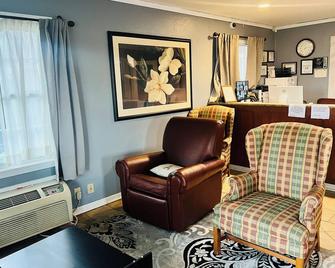First Heritage Inn Rantoul - Rantoul - Living room
