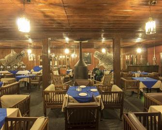 Nedous Hotel - Gulmarg - Restaurant