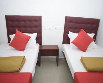 Hotel Jayaram - Chidambaram - Bedroom