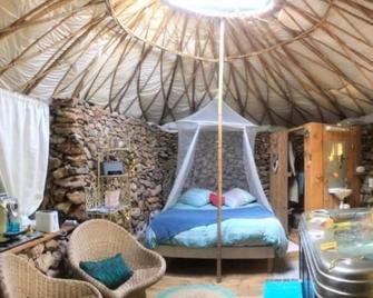 Ma Yourte En Provence - Saint-Maximin-la-Sainte-Baume - Schlafzimmer