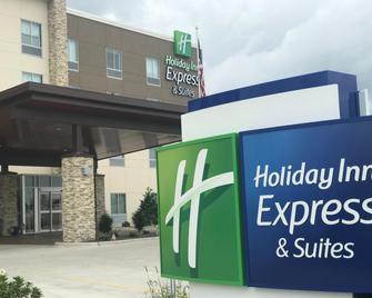Holiday Inn Express & Suites Hannibal - Medical Center - Hannibal - Bygning