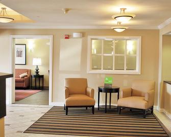 Extended Stay America Suites - St Louis - Westport - Central - Maryland Heights - Huiskamer
