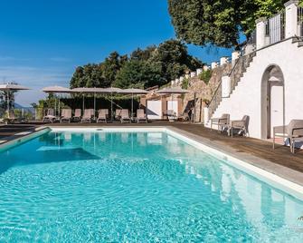 Villa Guinigi Exclusive Residence & Pool - Ciciana - Piscina