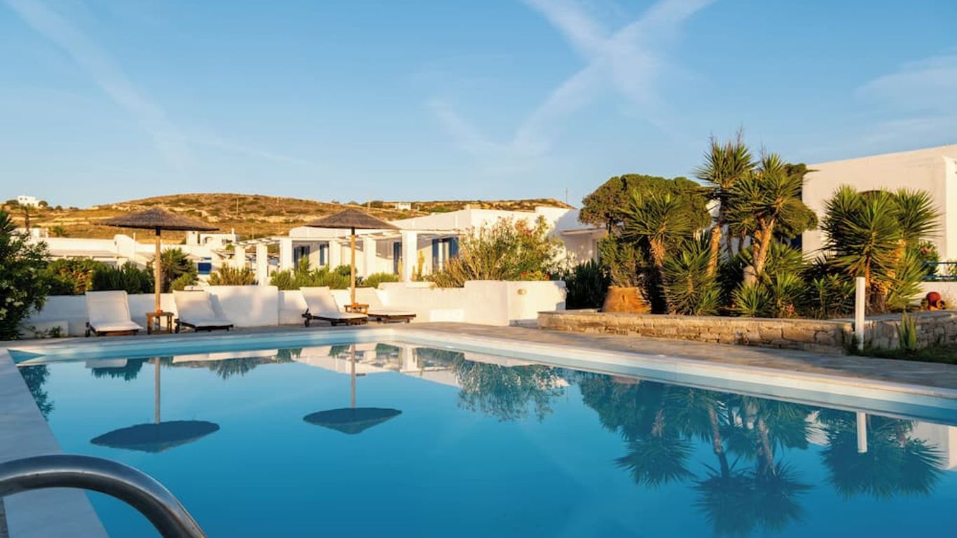 Naoussa Hotel Paros by Booking Kottas