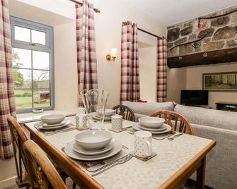 Carthouse - Weston-super-Mare - Dining room