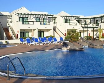 Hotel Pocillos Playa, solo Adultos - Puerto del Carmen - Pool