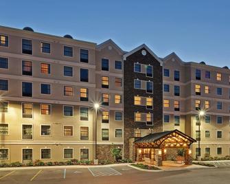 1 Bedroom | Indoor Pool + Shared Hot Tub - West Seneca - Building