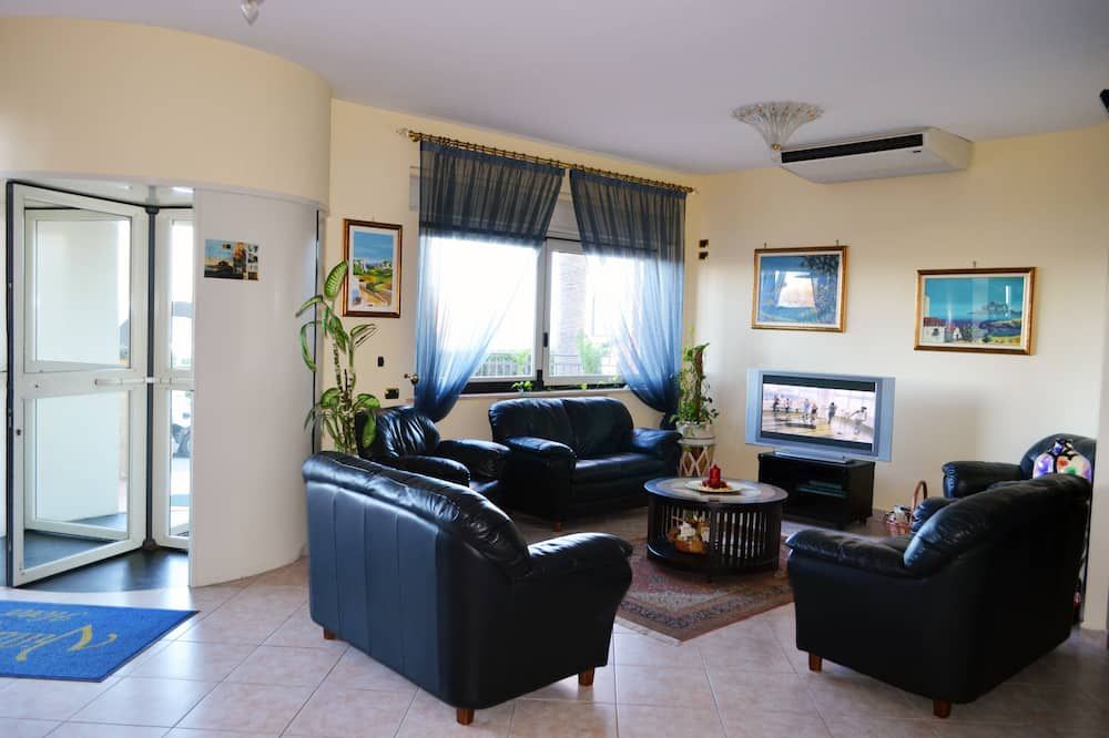 Villa Gaia Hotel - צ'פאלו - סלון