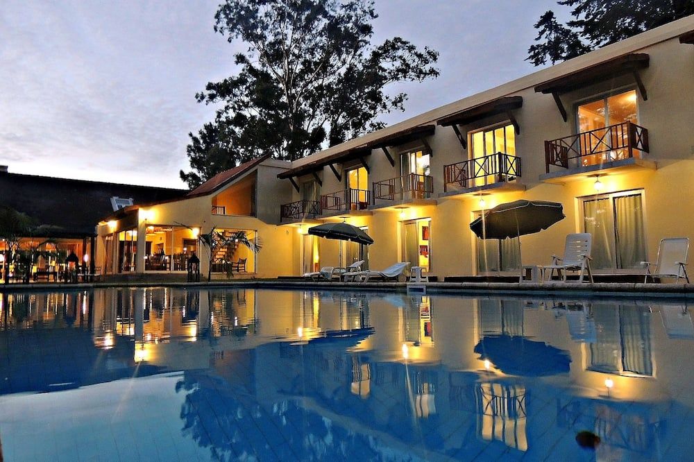 Petit Chateau Hotel Boutique - פונטה דל אסטה - בריכה