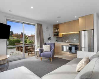 Tasman Holiday Parks - Te Anau - טה אנאו - סלון