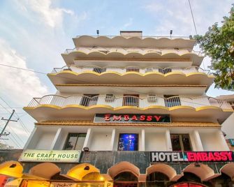 Hotel O Embassy - Bodh Gaya - Building