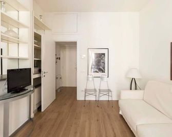Brera - Fiori Chiari Charme Apartment - Milan