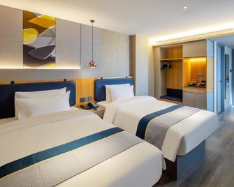 Home Inn Neo Taiyuan Yingze Avenue Provincial People's Congress Taoyuan North Road - Taiyuan - Bedroom