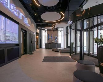 H2 Hotel Budapest - Budapest - Lobby