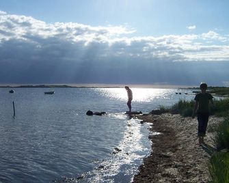 Holiday home 'Skovkrogen' with a view of the water - Hårby - Playa