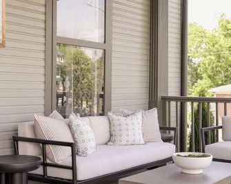 Sylvan Park Boarding House - Nashville - Balcón