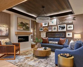 Stonebridge Inn - Snowmass Village - Living room