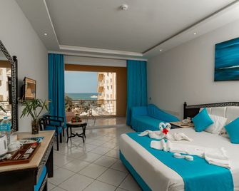 King Tut Aqua Park Beach Resort - Hurghada - Bedroom