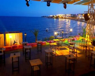 Tepe Hotel Beach Club - Kizkalesi - Restaurante