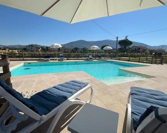 Luci di Assisi B&B Wellness - Assisi - Uima-allas