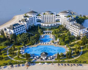 Vinpearl Resort & Spa Ha Long - Ha Long