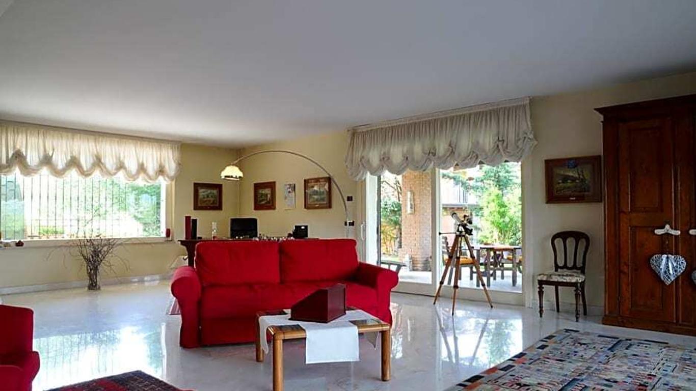 Asso Bed & Breakfast