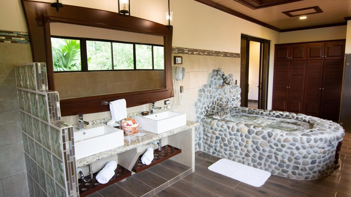 Hotel Arenal Springs Resort & Spa