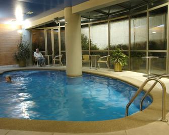 Hotel Diego De Almagro Concepcion - Concepción - Piscina