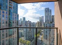 Amazing views - heart of Downtown Vancouver - Vancouver - Balcony