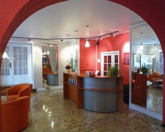 Nouvel Hotel - Lons-le-Saunier - Receptie