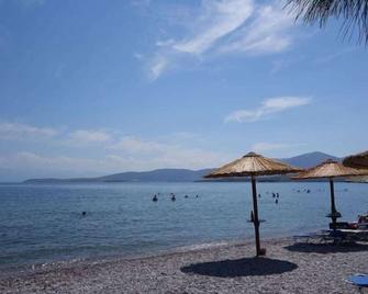 Nafsika Beach - Itéa