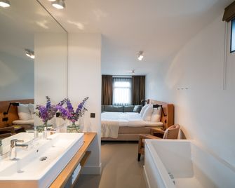 Bij Jef - Den Hoorn - Schlafzimmer