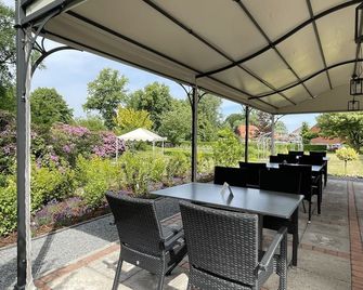 Prüser's Gasthof - Hellwege - Патіо