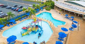 Courtyard by Marriott Aguadilla - Aguadilla - Patio