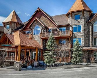 Blissful Mountain Condo - Views & Resort Perks! - Canmore - Building