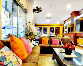 Khelangnakorn Hotel - Lampang - Obývací pokoj